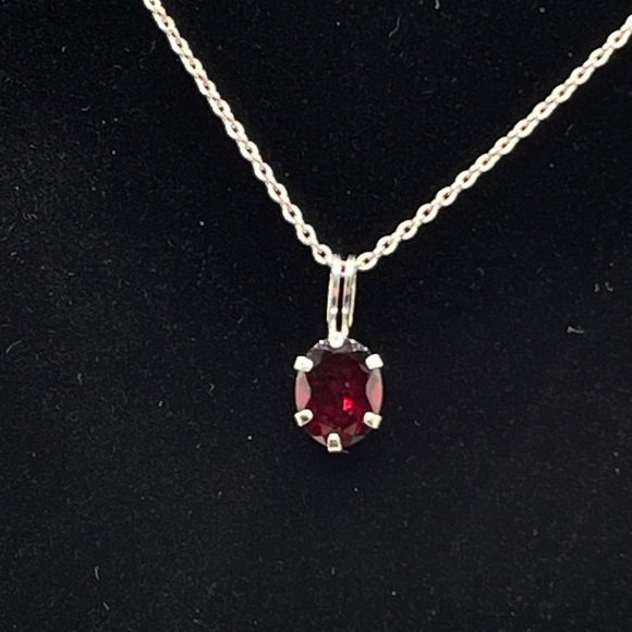 New! Sterling Necklace & Garnet Pendant 1.80 Carat - Picture 6 of 7